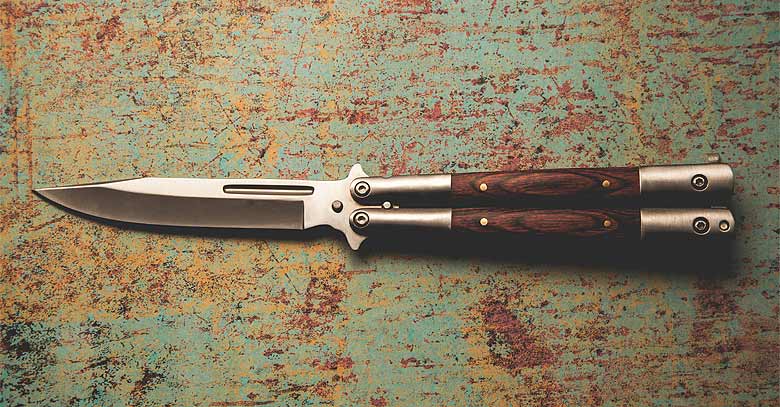 What makes Butterfly Knives Illegal?