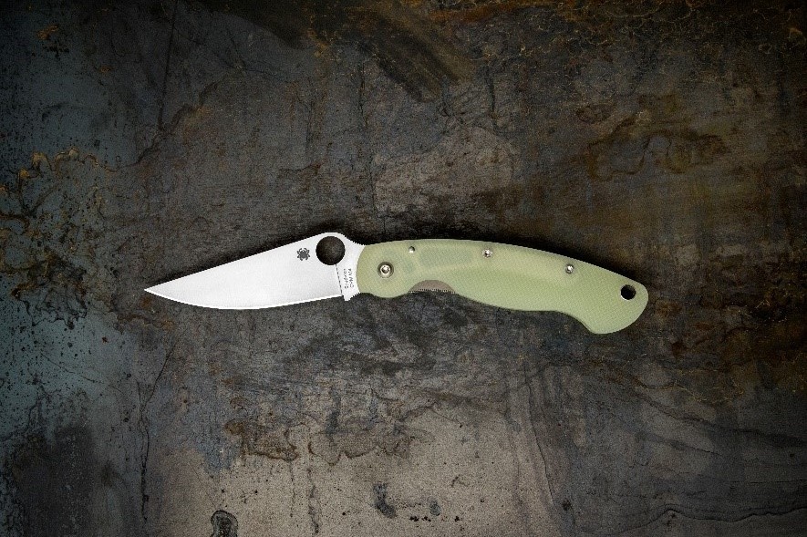 The One and Only Spyderco Military M4